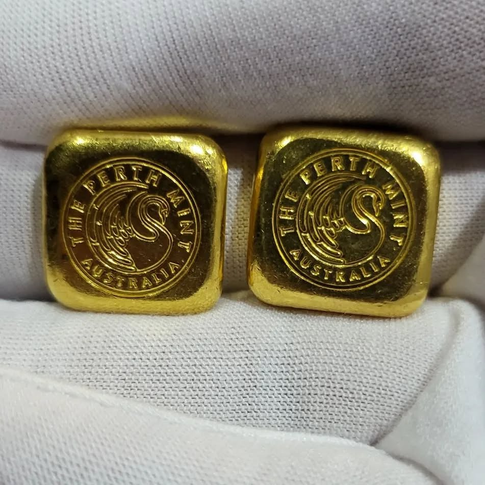 The Perth Mint 1oz Gold Cast Bar